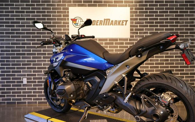 2026 BMW R 1300 R