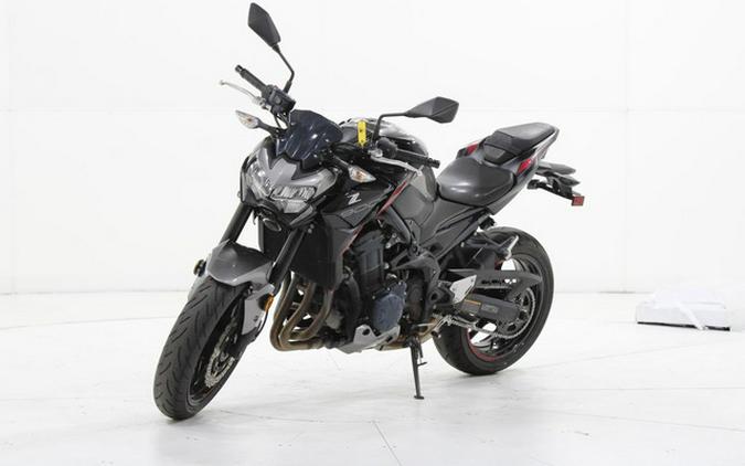 2023 Kawasaki Z900 ABS Metallic Black/Graphite Gray/Flat Black