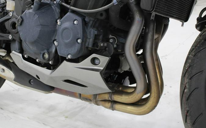 2023 Kawasaki Z900 ABS Metallic Black/Graphite Gray/Flat Black