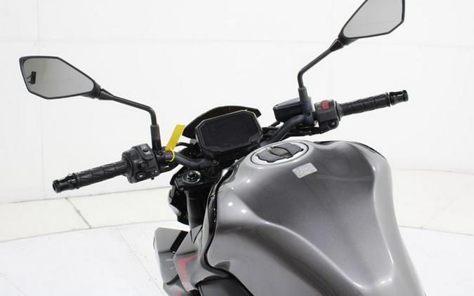 2023 Kawasaki Z900 ABS Metallic Black/Graphite Gray/Flat Black