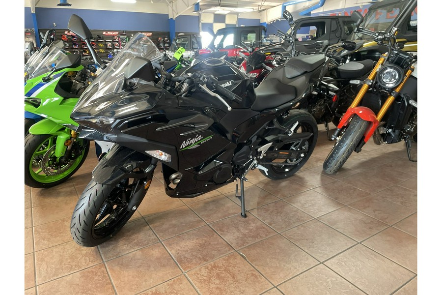 2024 Kawasaki Ninja 500