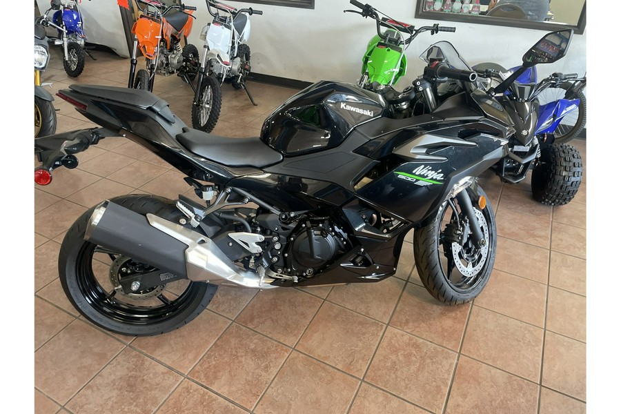 2024 Kawasaki Ninja 500