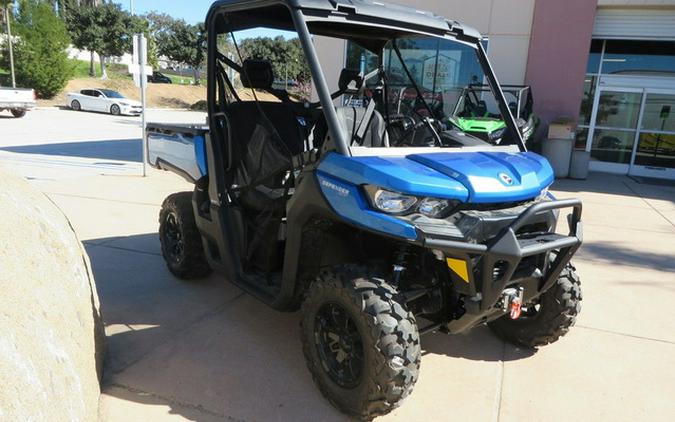 2023 Can-Am Defender XT HD9