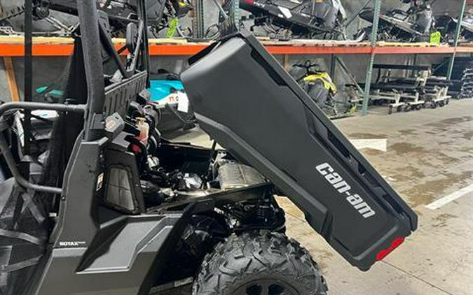 2026 Can-Am Defender DPS HD9