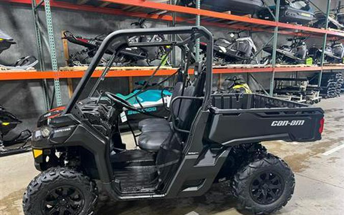2026 Can-Am Defender DPS HD9