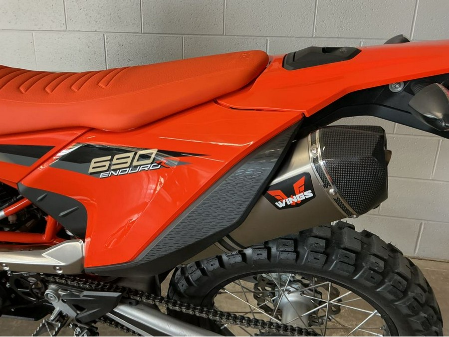 2023 KTM 690 Enduro R