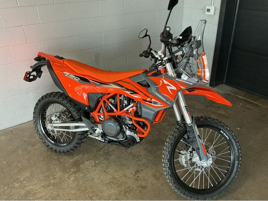2023 KTM 690 Enduro R