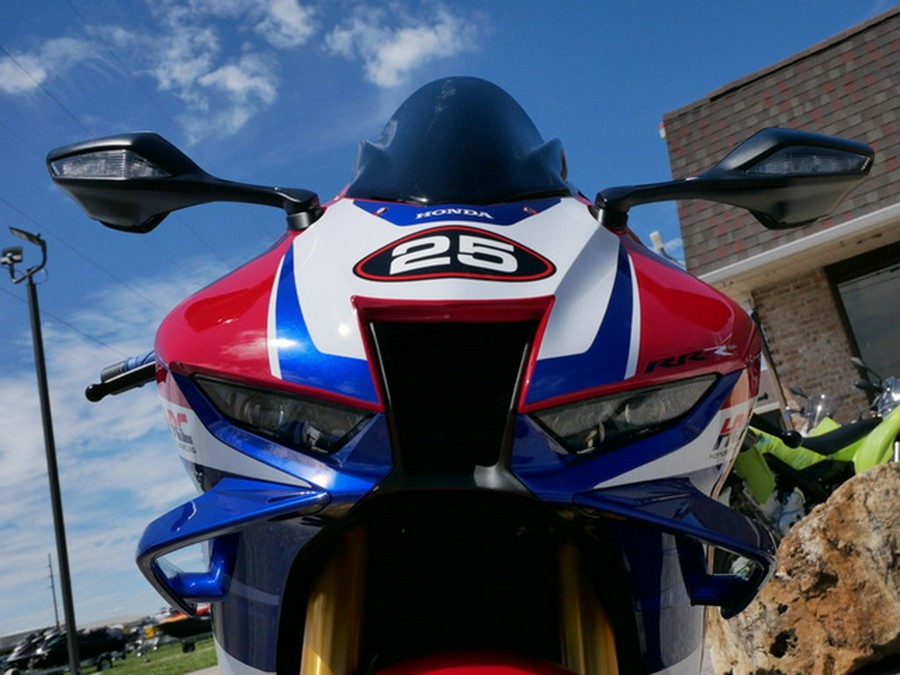 2025 Honda CBR1000RR-R Fireblade SP