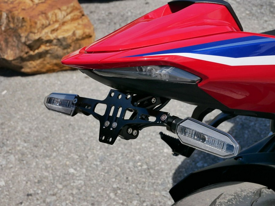 2025 Honda CBR1000RR-R Fireblade SP