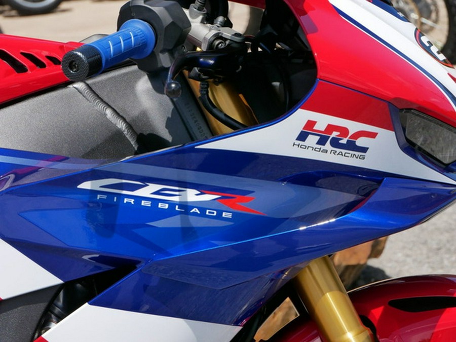 2025 Honda CBR1000RR-R Fireblade SP