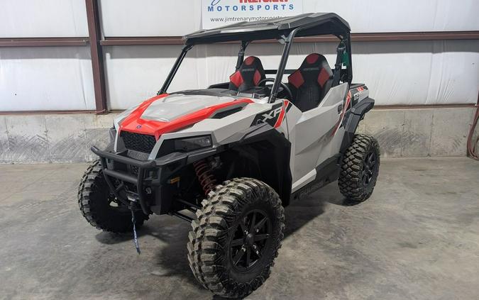 2025 Polaris® General XP 1000 Sport