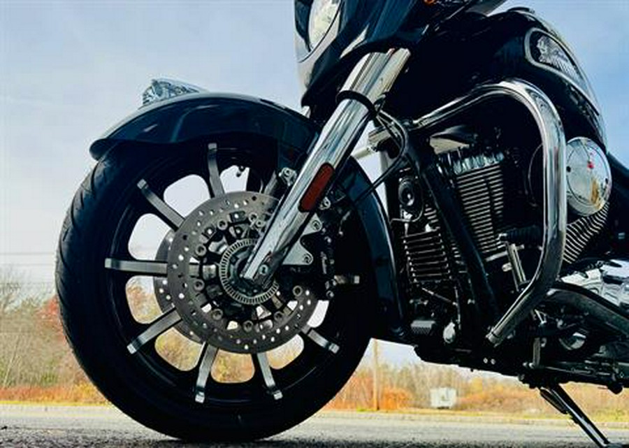 2025 Indian Motorcycle Chieftain® Limited with PowerBand Audio Package