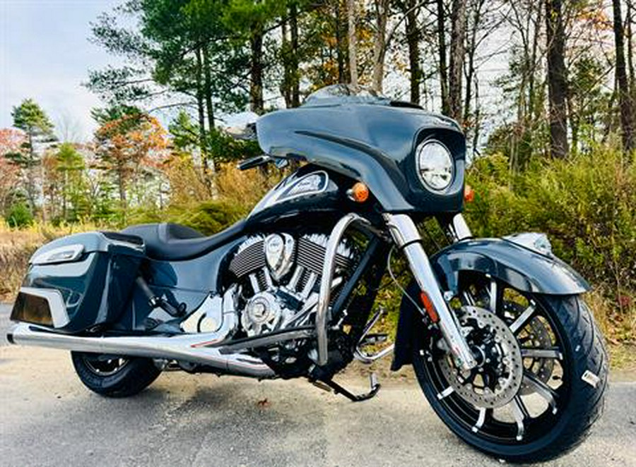 2025 Indian Motorcycle Chieftain® Limited with PowerBand Audio Package