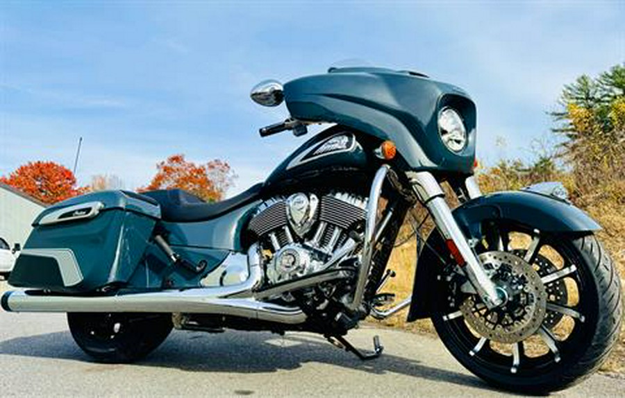2025 Indian Motorcycle Chieftain® Limited with PowerBand Audio Package