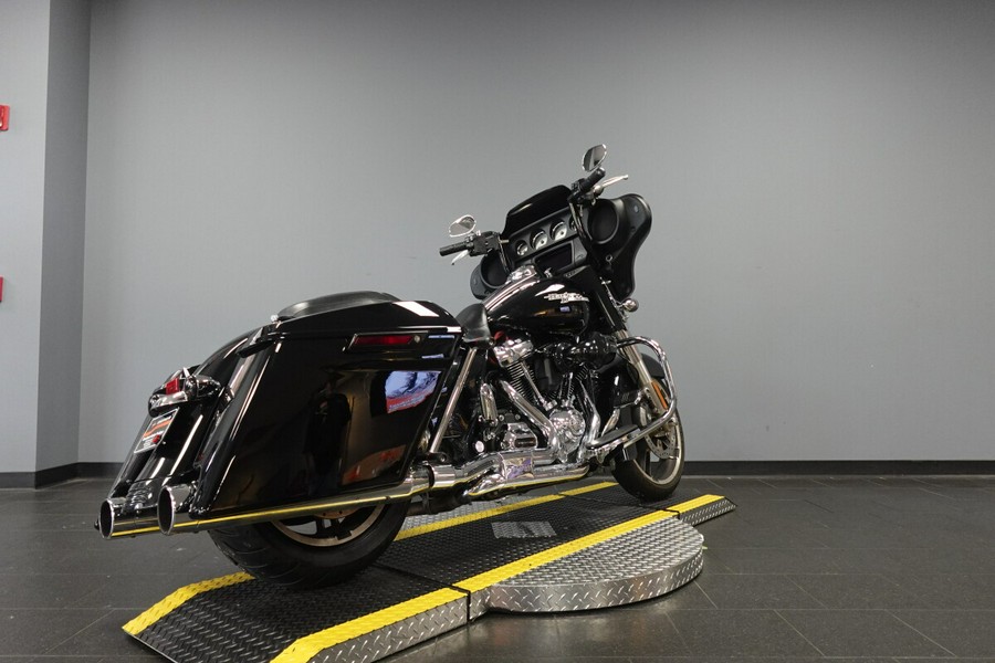 2019 Harley-Davidson Street Glide FLHX