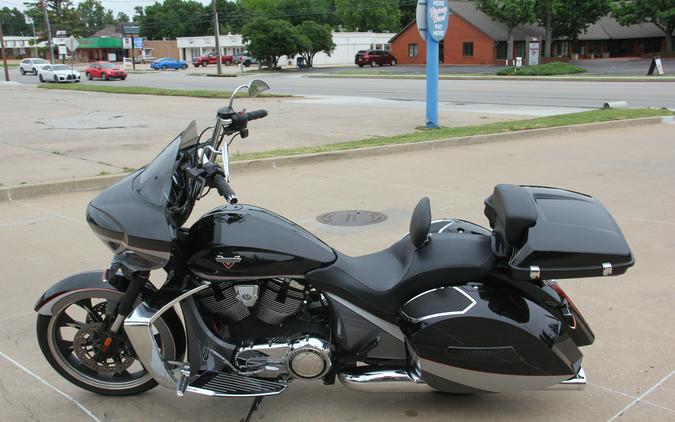 2016 VICTORY MAGNUM BLACK and GRAY