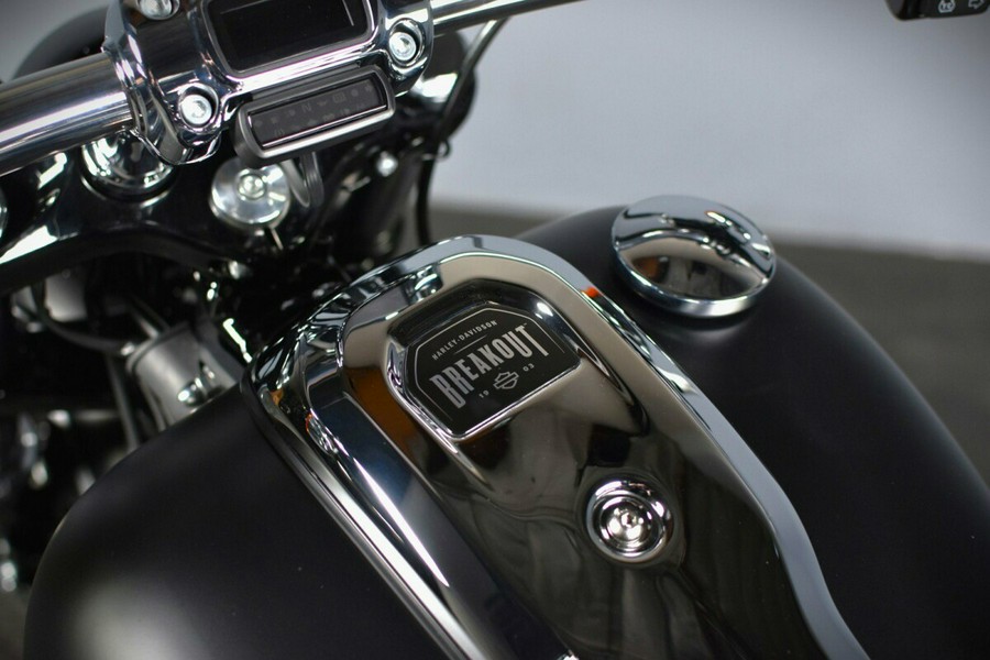 2023 Harley-Davidson Breakout