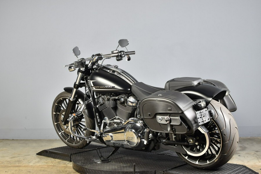 2023 Harley-Davidson Breakout