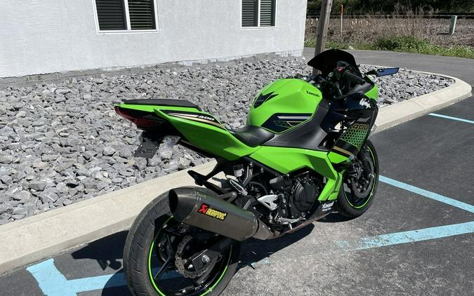 2020 Kawasaki Ninja® 400 ABS KRT Edition