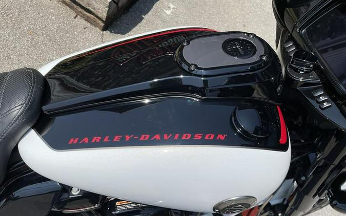 2021 Harley-Davidson® FLHXSE - CVO™ Street Glide®