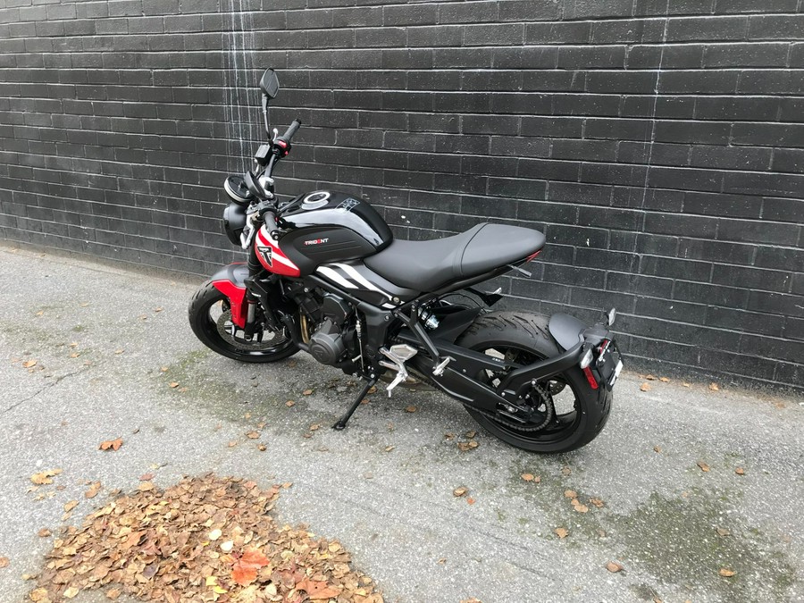 2025 Triumph Trident 660