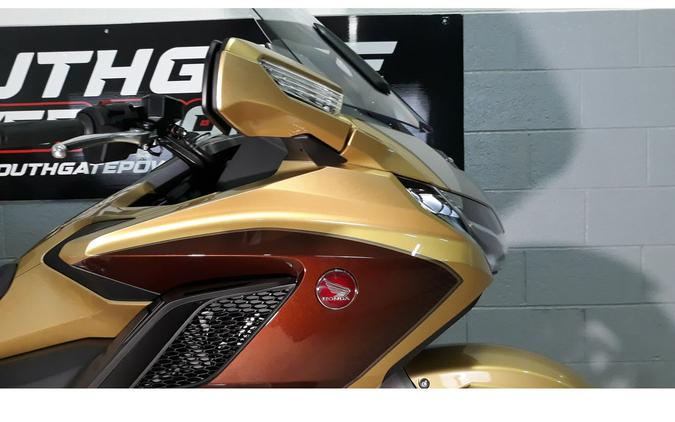 2025 Gold Wing® DCT TOUR 50th Anniversary - Honda