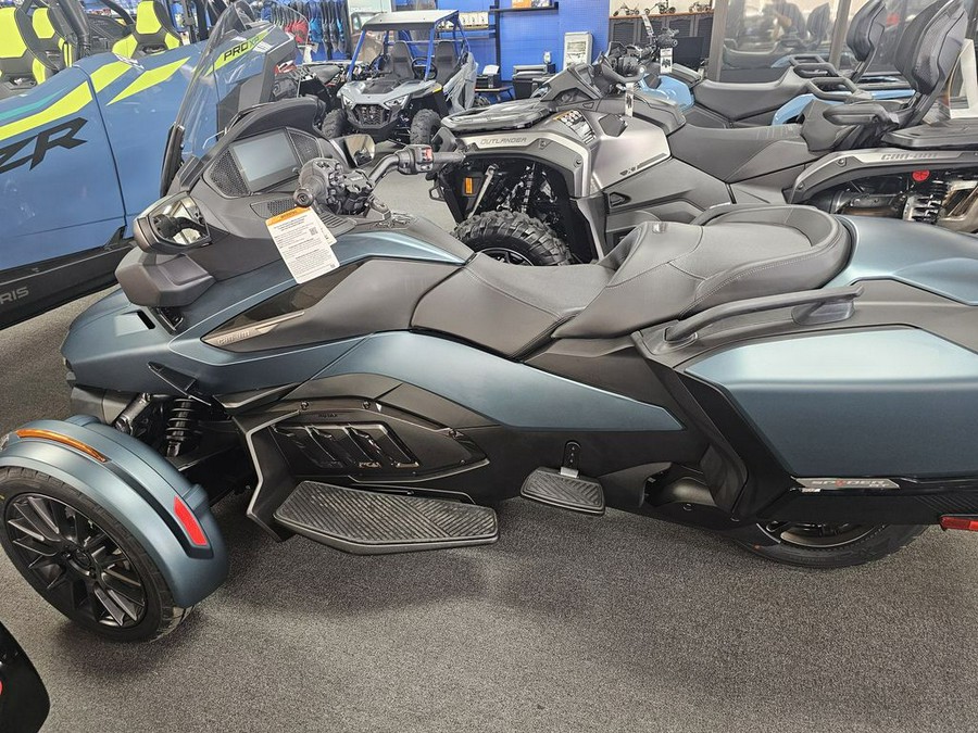 2026 Can-Am® Spyder RT