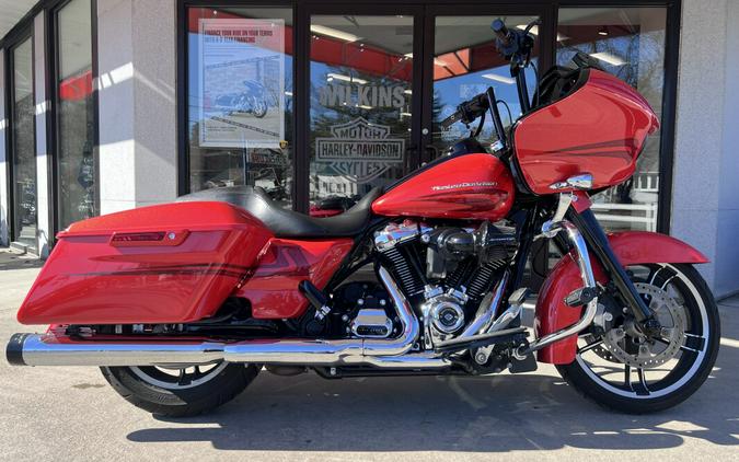 2017 Harley-Davidson FLTRXS Road Glide Special in Laguna Orange