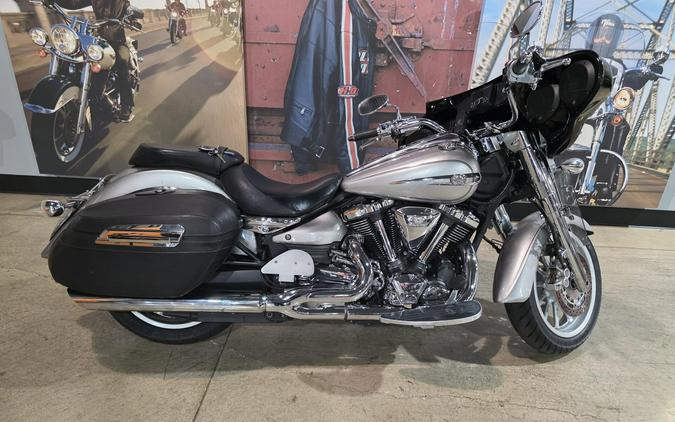 2014 Yamaha Stratoliner S XV19CTS