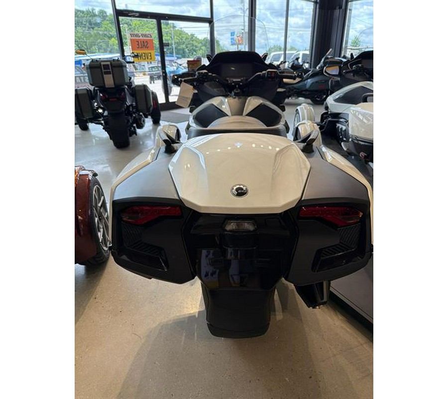 2026 Can-Am Spyder RT