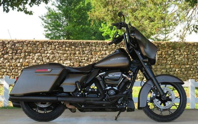 2020 Harley-Davidson® FLHXS - Street Glide® Special