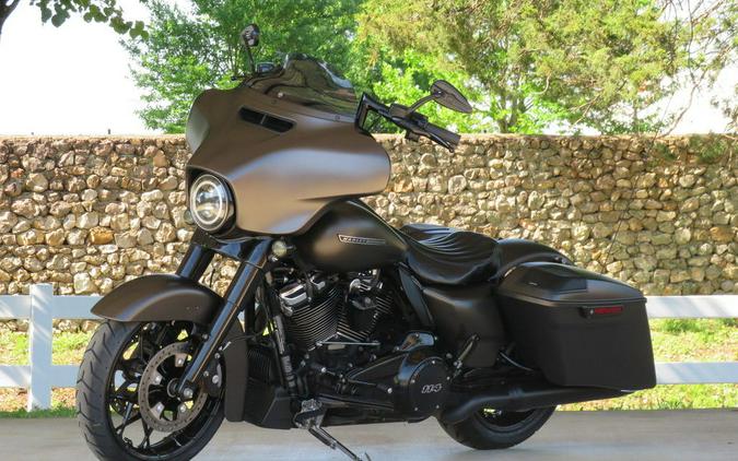 2020 Harley-Davidson® FLHXS - Street Glide® Special