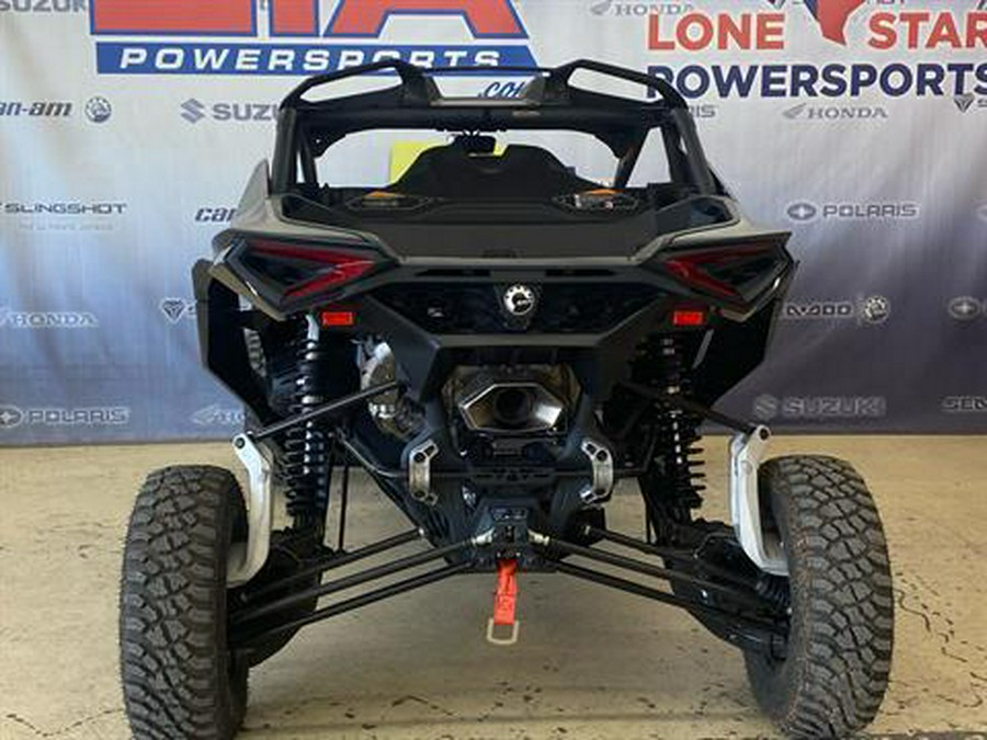 2024 Can-Am Maverick R X