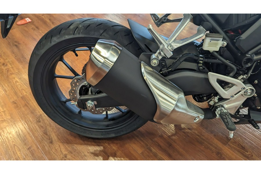 2025 Honda CB300R ABS