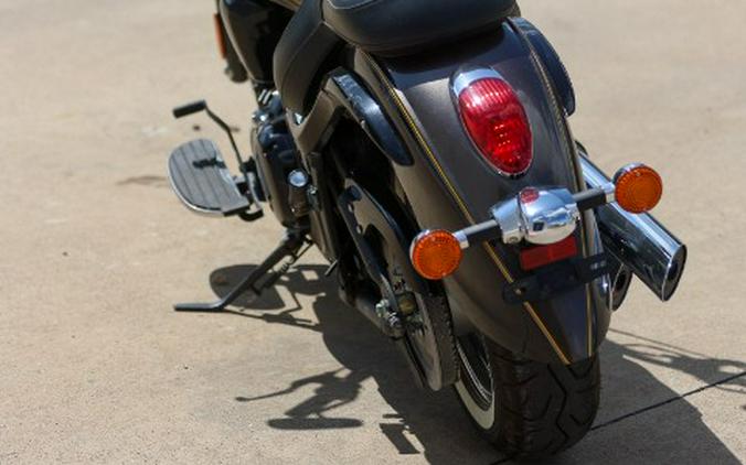 2023 Kawasaki Vulcan 900 Classic