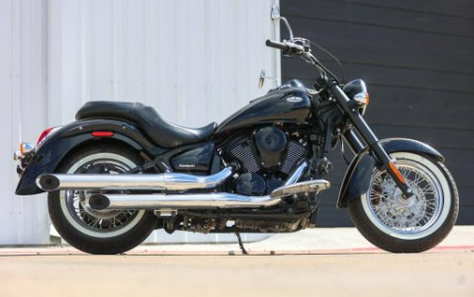 2023 Kawasaki Vulcan 900 Classic