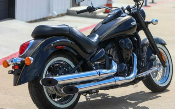 2023 Kawasaki Vulcan 900 Classic