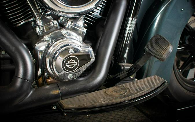 2025 Harley-Davidson Heritage Classic FLHC