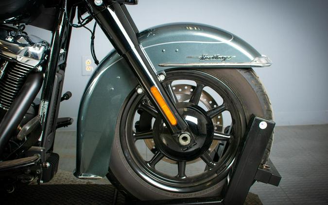 2025 Harley-Davidson Heritage Classic FLHC