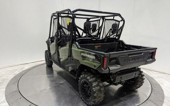 2023 Honda Pioneer 1000-6 Deluxe Crew