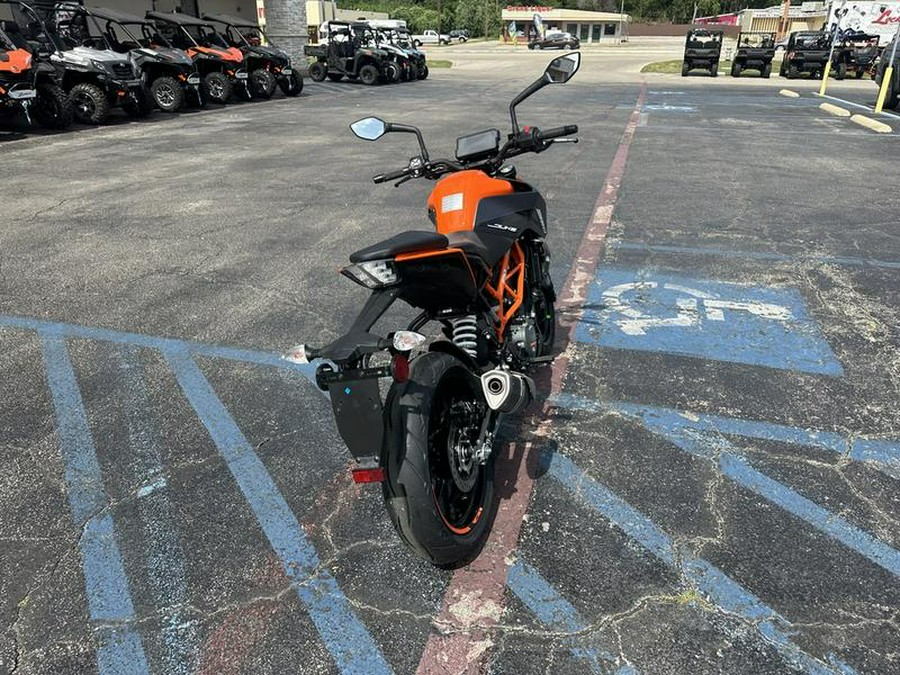 2023 KTM 390 Duke