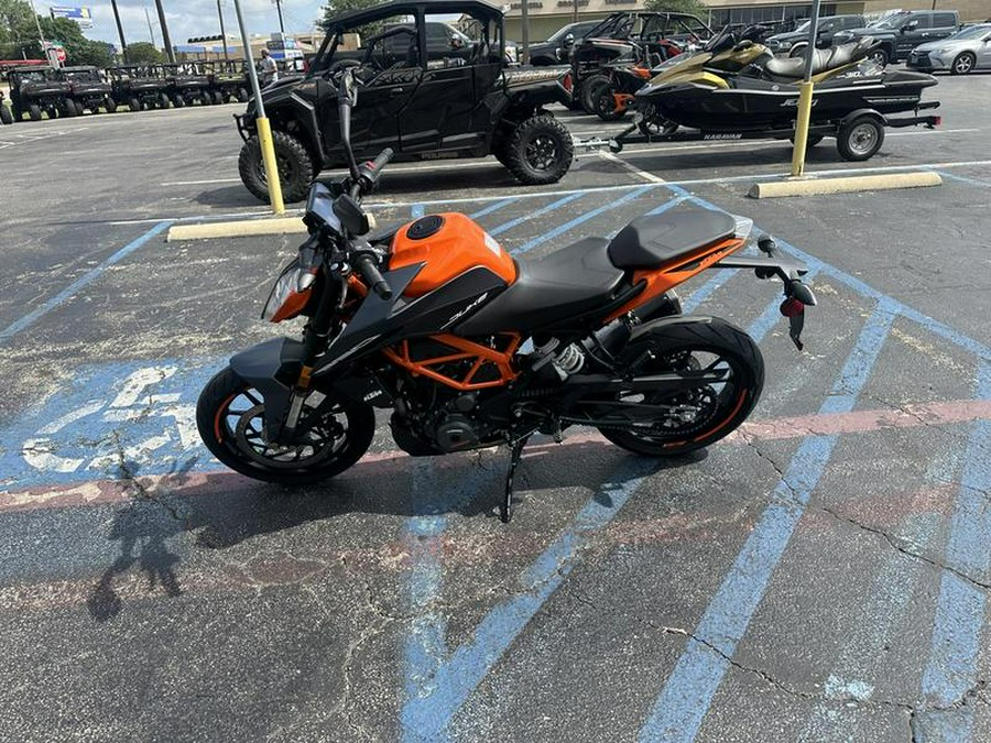 2023 KTM 390 Duke