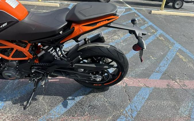 2023 KTM 390 Duke