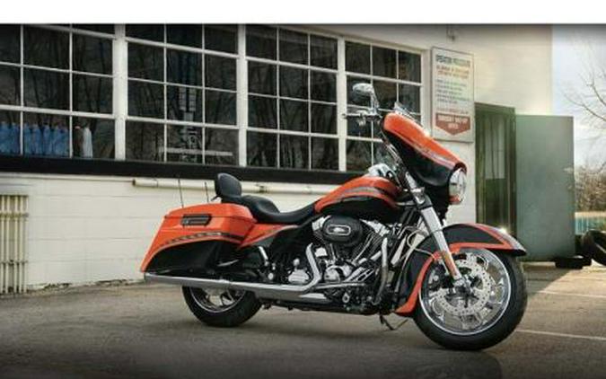 2012 Harley-Davidson Street Glide®