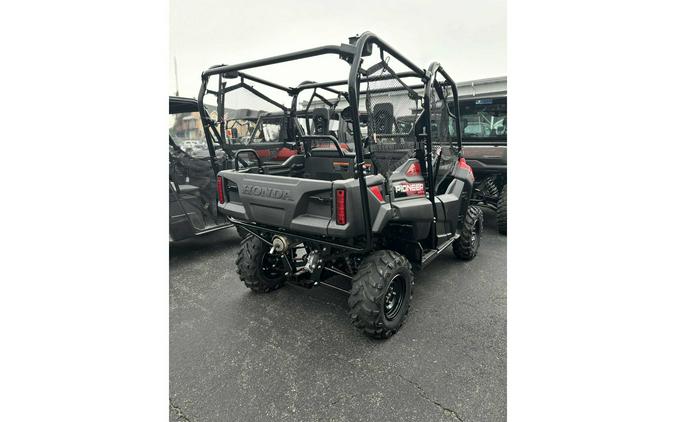 2026 Honda PIONEER 700-4