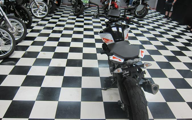2022 390 Duke - KTM