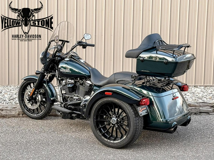 2024 Harley-Davidson® Freewheeler® Alpine Green / Vivid Black