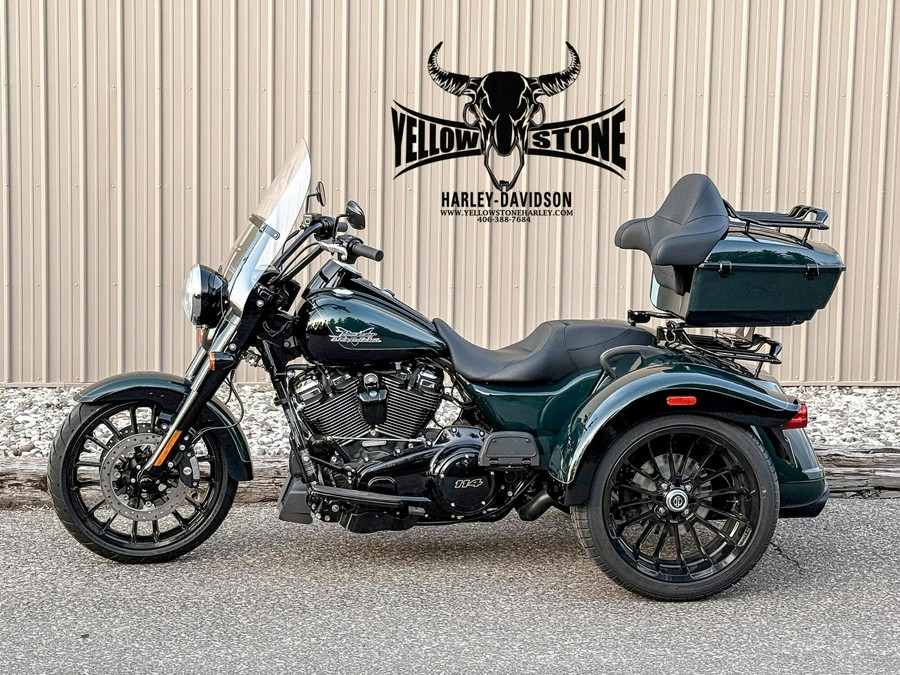 2024 Harley-Davidson® Freewheeler® Alpine Green / Vivid Black
