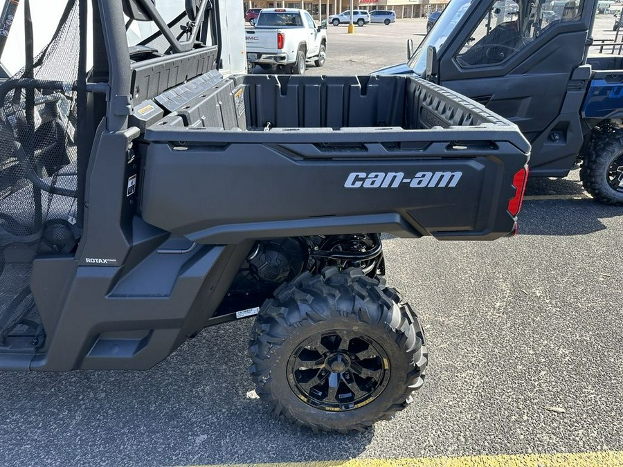 2023 Can-Am® Defender DPS HD10 Tundra Green