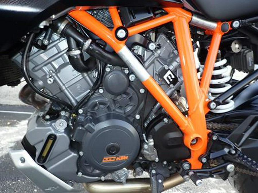 2017 KTM 1290 Super Duke GT